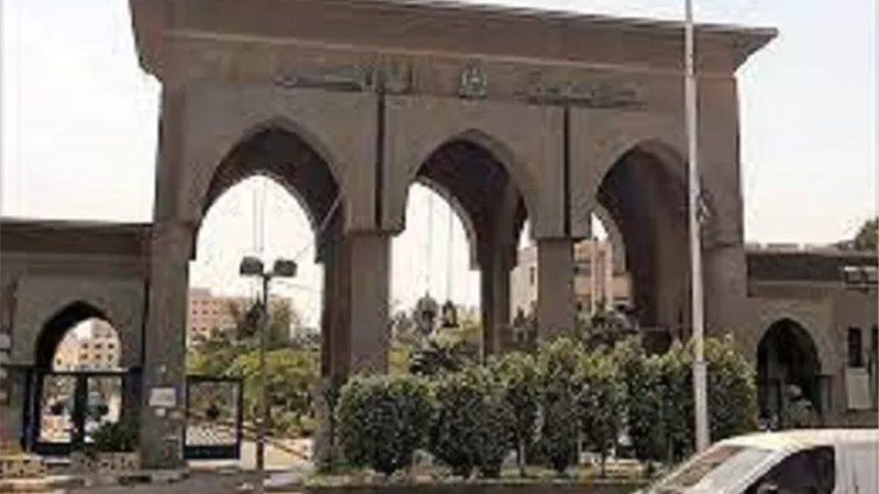 جامعة الأزهر: المخلفات وراء حريق طب أسنان