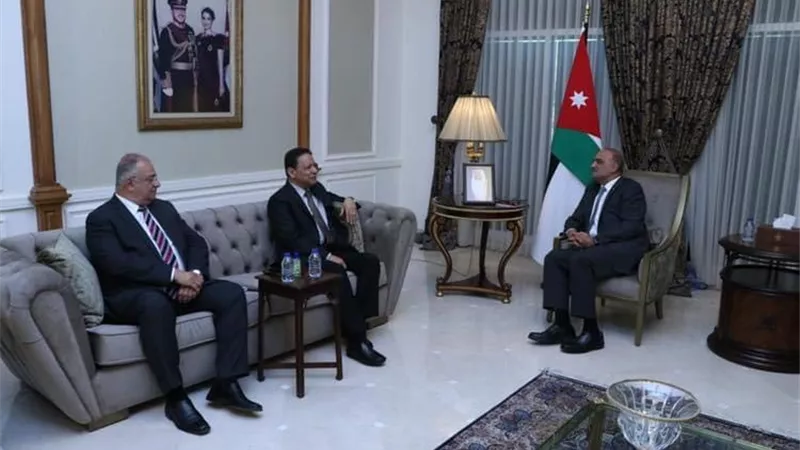 رئيس الوزراء الأردني يستقبل كرم حبر ووفد الأعلى للإعلام والشركة المتحدة