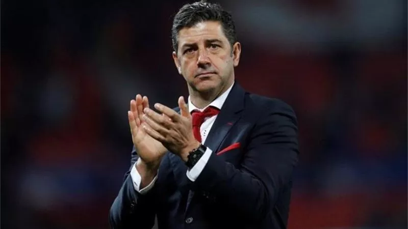 موعد عودة فيتوريا للقاهرة لبدء مهام عمله مع المنتخب رسمياً