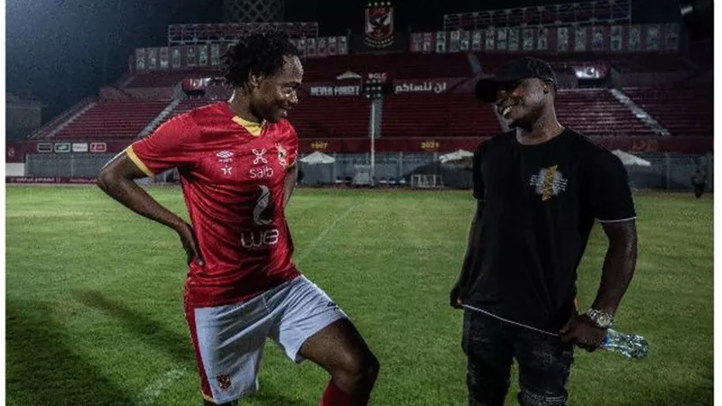الأهلي يبحث تسويق بيرسي تاو ويدرس عروض ميكسوني