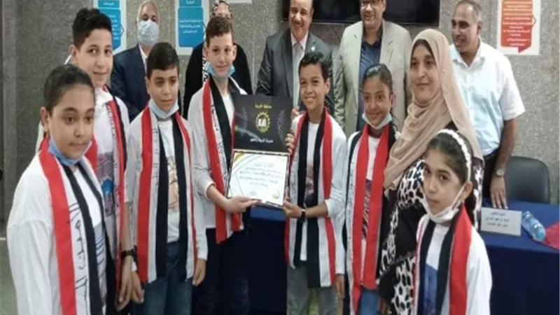 سلامة وناصر يكرمان حفظة القرآن الكريم والمتميزين في الأنشطة التربوية بتعليم الغربية