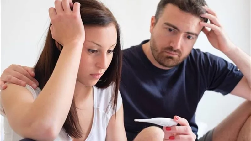 متى يجب مراجعة الطبيب عند تأخر الحمل؟