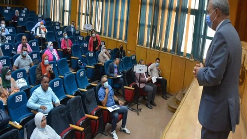 محافظ القليوبية يشهد إختبارات تحديد المستوى للمرشحين للدورات التدريبية لمركز التنمية المحلية للعام ٢٠٢٢/٢٠٢٣