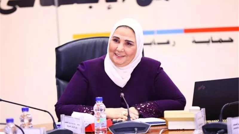 وزيرة التضامن : تقديم خدمات وبرامج لأبناء مؤسسات الرعاية الاجتماعية لتنمية قدراتهم وسلوكياتهم