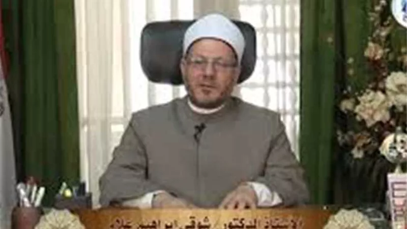 مفتي الجمهورية يُهنِّئ الرئيس بالعام الهجري الجديد