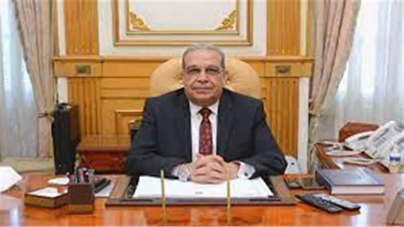 وزير الإنتاج الحربي يؤكد أهمية البحث العلمي وربطه بالصناعة