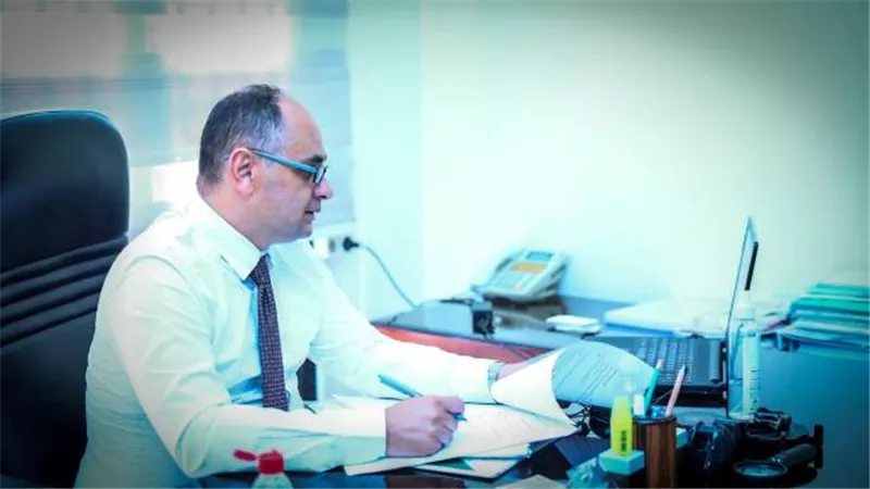 بدعم صينى تدشين أول دفعة معدات لتحويل شرم الشيخ إلى مدينة خضراء