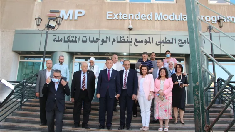 رئيس جامعة عين شمس يشهد عدداً من الافتتاحات بكلية الطب والمستشفيات الجامعية