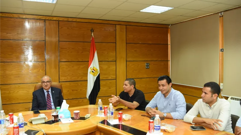 رئيس جامعة أسيوط : يُعلن عن بدء الدراسة بالجامعة الأهلية بأسيوط الجديدة أول أكتوبر القادم 2022