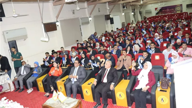 معهد إعداد القادة يعلن توصيات شباب الجامعات لاستراتيجية الحوار الوطنى