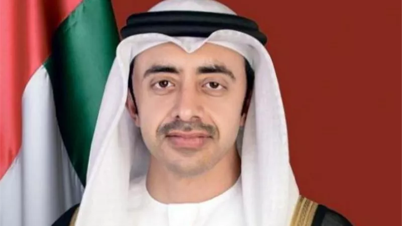 وزيرا خارجية الإمارات ورومانيا يبحثان هاتفيا العلاقات الثنائية