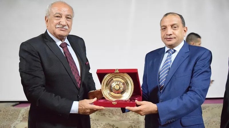 رئيس جامعة بني سويف يشهد ختام الأنشطة الطلابية