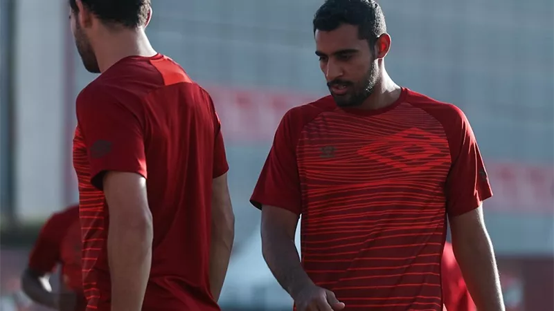 بعد انتهاء إعاراته.. أحمد ياسر ريان يعود للمشاركة مع الأهلى