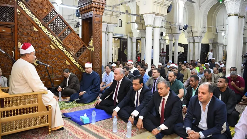 محافظ قنا يشهد الاحتفال بالعام الهجري الجديد من مسجد سيدي عبد الرحيم