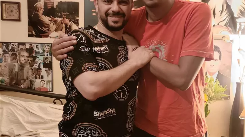 بعد إصابته بجلطة فى القلب.. أول ظهور لمحمد يسري برفقة كريم الحسيني
