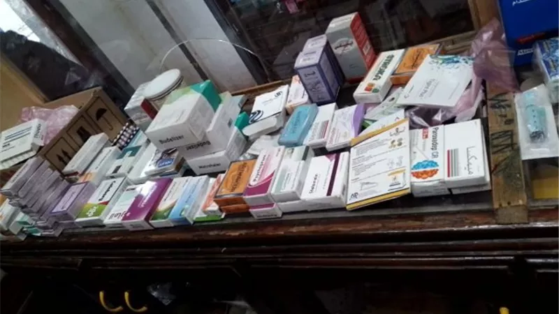 ضبط أدويةمحظور تداولها خلال حملات تفتيشية بالزقازيق..صور