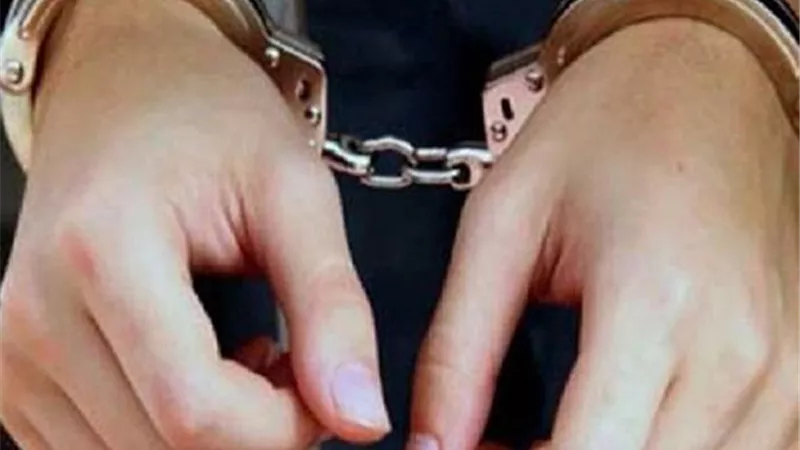 القبض على سيدة سرقت مشغولات ذهبية بأسلوب 