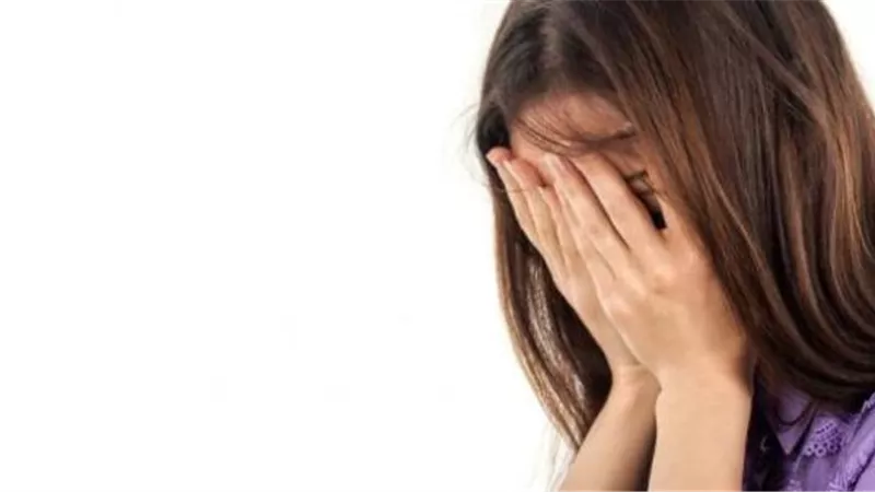سبب إحمرار الوجه عند الخجل