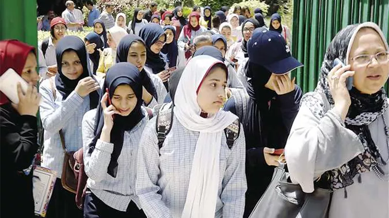 طلاب الثانوية العامة