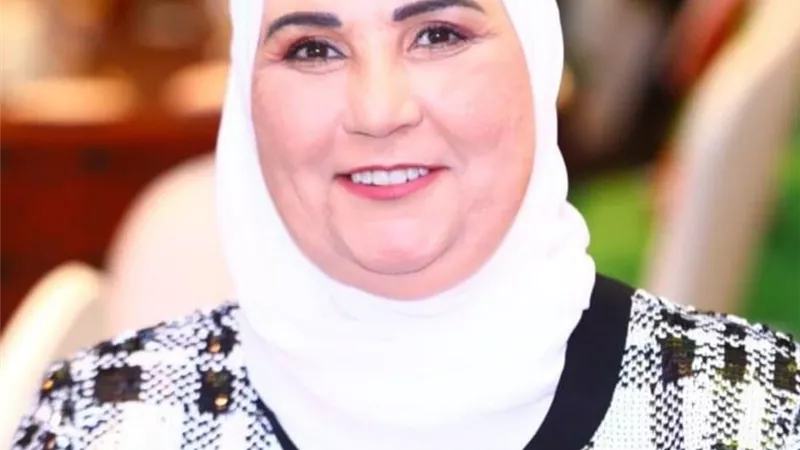 وزيرة التضامن : الكشف على 14220 سائق حافلات مدرسية