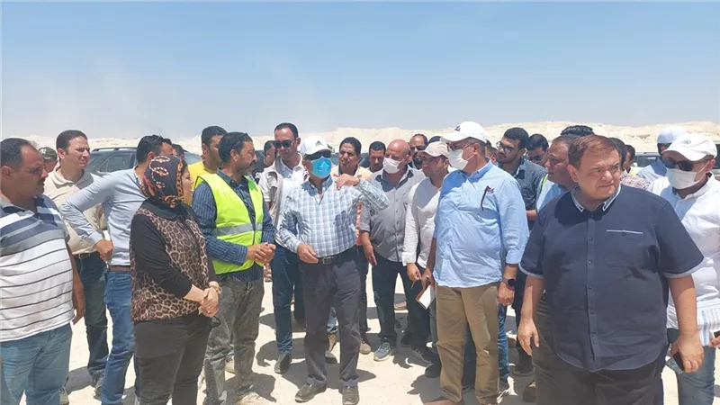 وزير النقل يتابع أعمال تنفيذ الخط الأول من مشروع شبكة القطار الكهربائي السريع