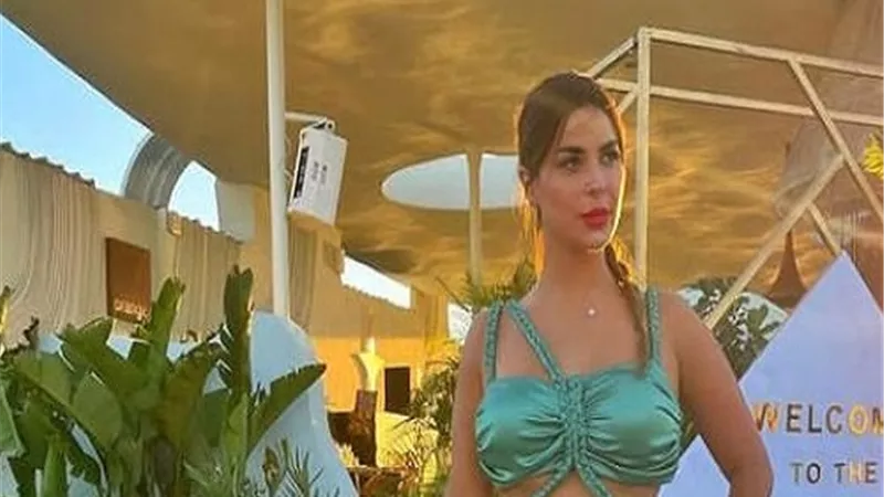 بمكياج جذاب.. نورهان منصور تسحر القلوب بإطلالة مميزة