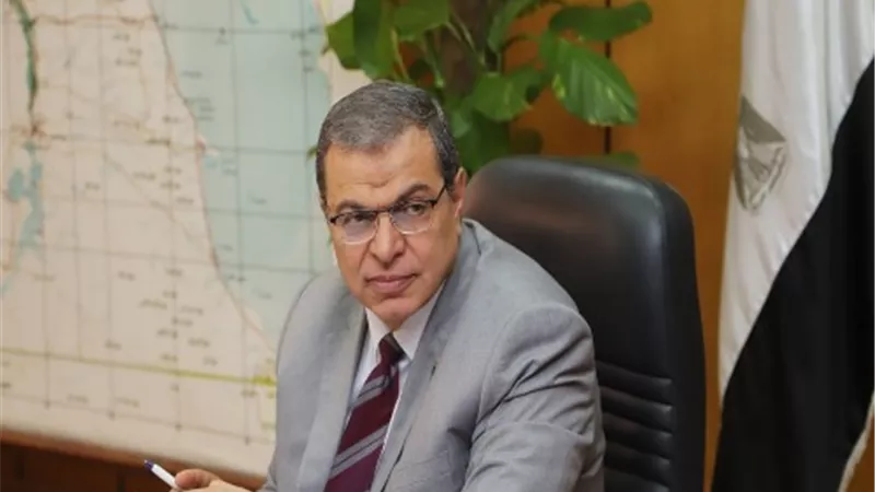 براتب يصل إلى 5500 جنيه.. القوى العاملة توفر 2752 فرصة عمل للجنسين