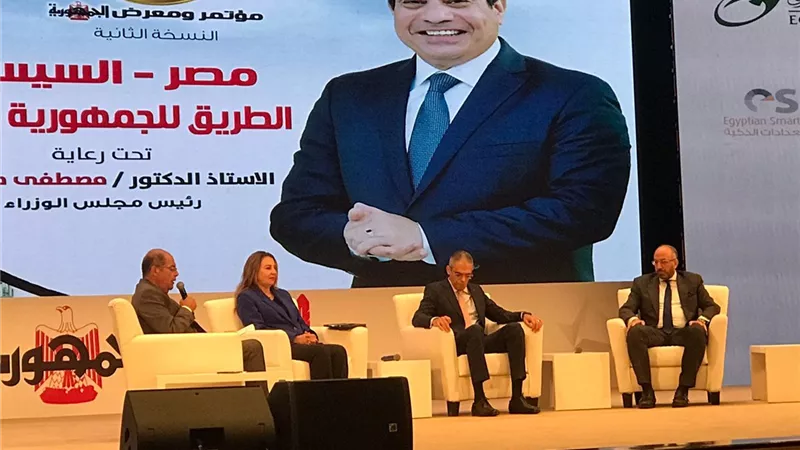 لبيب: محو الأمية الرقمية أسهل من محو الأمية الهجائية
