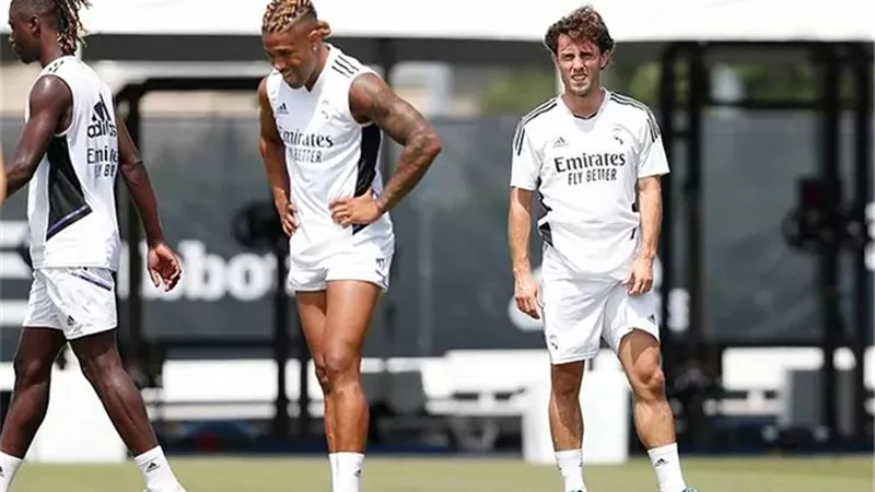 ثنائى جديد يقترب من الرحيل عن ريال مدريد