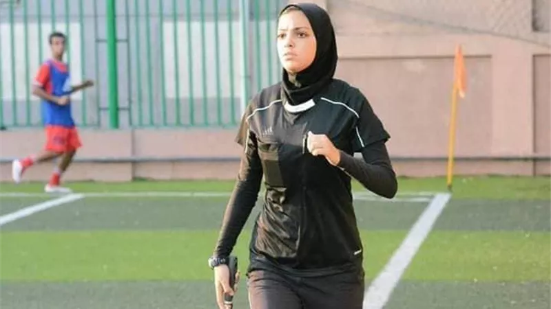 لمسيرتها المتميزة.. الفيفا يختار المصرية يارا عاطف ضمن حكام كأس العالم للناشئات