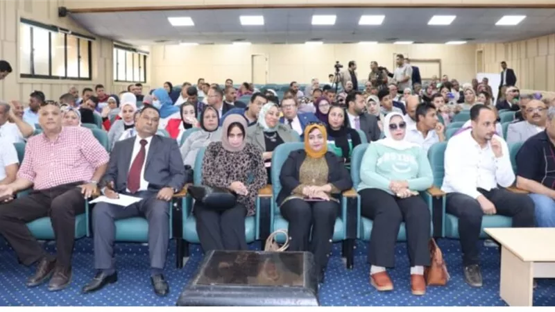 القوى العاملة تشارك في أول مؤتمر للحوار الوطني بالإسكندرية