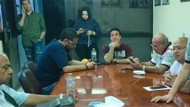 حلمى عبد الباقى للجمهورية أون لاين : 