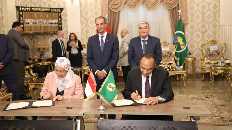 بروتوكول تعاون بين وزارة الاتصالات ومحافظة المنيا لتدريب العاملين بالمحليات وشباب الخريجين..صور