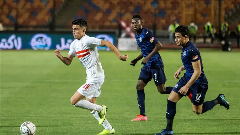 مفاجآت بالجملة.. جونياس يعلن قائمة بيراميدزاستعدادا لمواجهة الزمالك اليوم