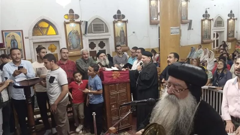 المئآت يحتفلون بالشهيد مرقريوس أبو سيفين بقنا