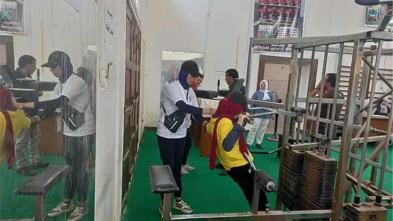 ٤٠٠ طالب تقدموا لإختبارات القدرات بكلية التربية الرياضية جامعة القناة..صور