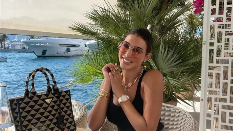 ياسمين صبري تشارك جمهورها عطلتها الصيفية