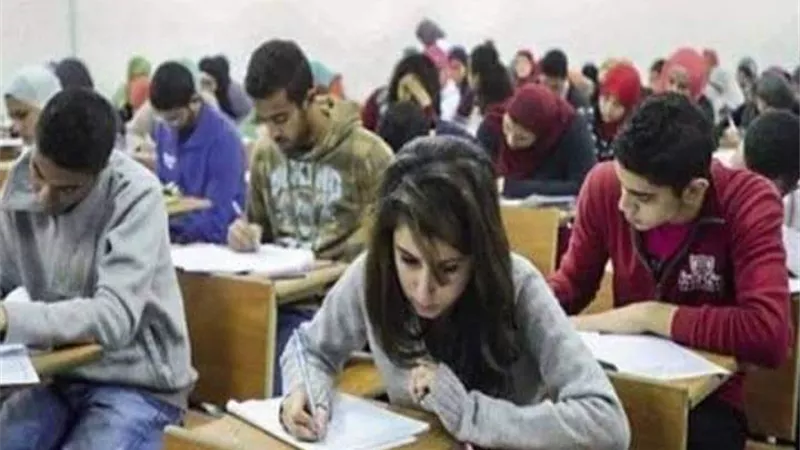 لجان امتحان