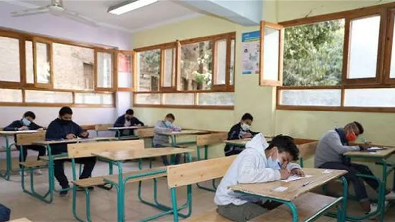 لجان امتحانات