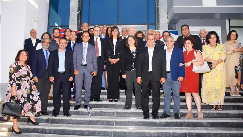 وزيرة الهجرة تدشن مبنى مستشفى 