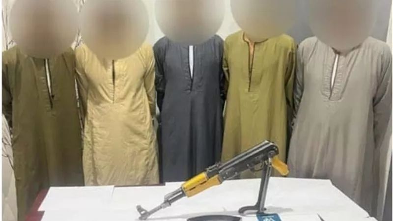 حاولوا ابتزاز أسرته.. تفاصيل اختطاف شخص تحت تهديد السلاح بأسوان