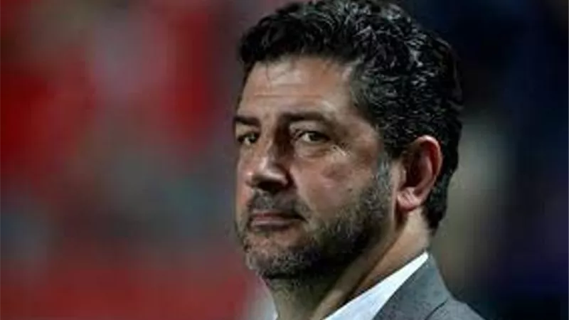 فيتوريا يطلب الاجتماع بمدربى فرق الدورى المصرى