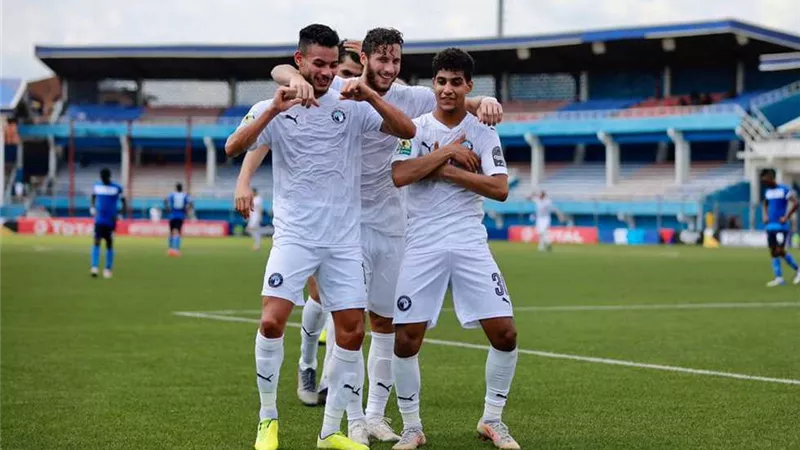 الأهلي يتوصل لاتفاق مع نجم بيراميدز