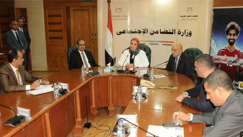 القباج توقع بروتوكولات مع جامعتي أسوان وسوهاج لإنشاء مراكز جديدة لعلاج مرضى الإدمان