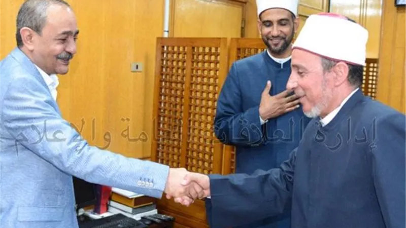 محافظ الإسماعيلية وأمين مساعد مَجمع البحوث الإسلامية يبحثان التعاون المشترك ..صور