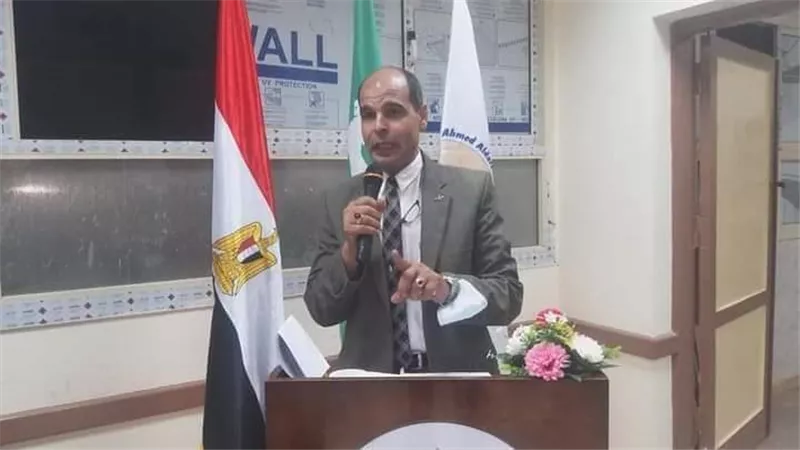 حمدي سلامة مديرا لإدارة العاشر التعليمية