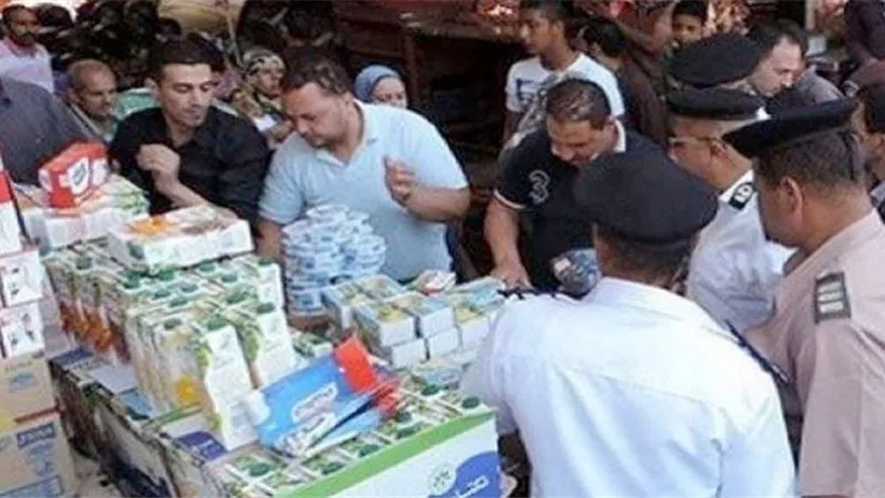 الداخلية تواصل جهودها لضبط الأسواق وتضبط 1563 قضية تموينية متنوعة