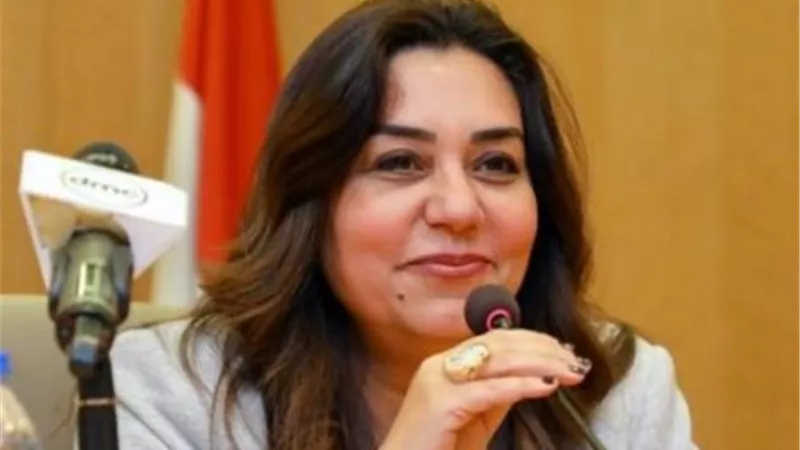 ندوات وورش عمل بالمدينة الآمنة للنساء بدمياط