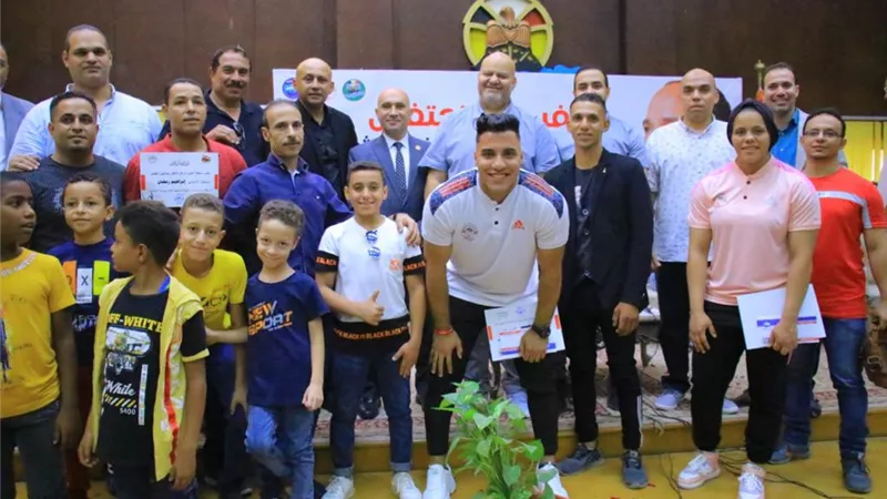بحضور المحافظ والاتحاد .. احتفالية كبيرة لتكريم ابطال رفع الاثقال الأولمبيين