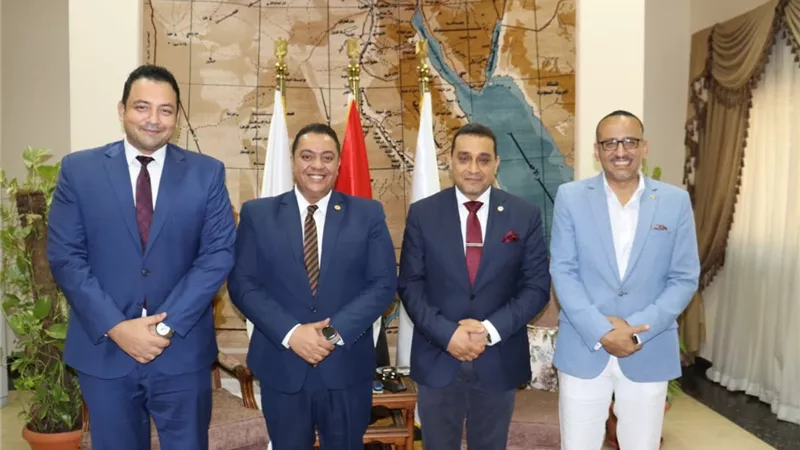 معهد إعداد القادة يستكمل فعاليات البرنامج التدريبي بمحاضرة عن الأمن القومي المصري